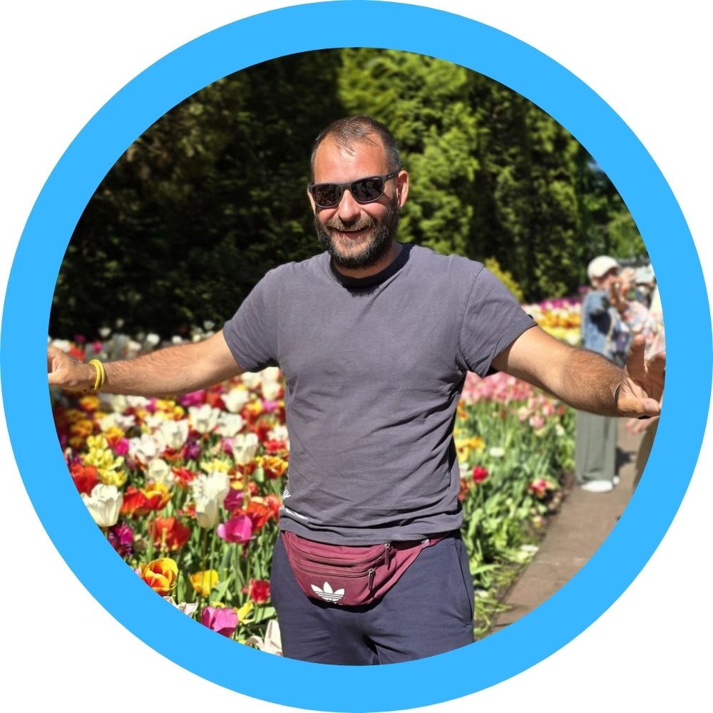 Anthony Holland Experience Guide